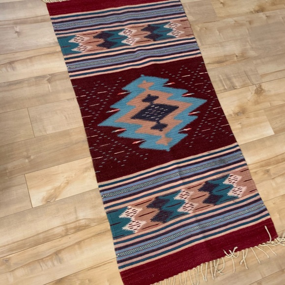 Authentic Aztec Rug - Picture 4 of 4
